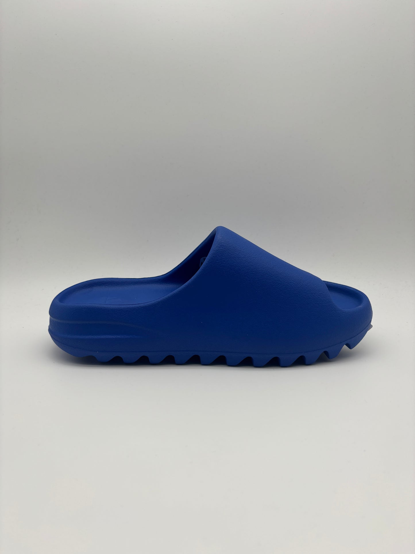 YZY SLIDE AZURE