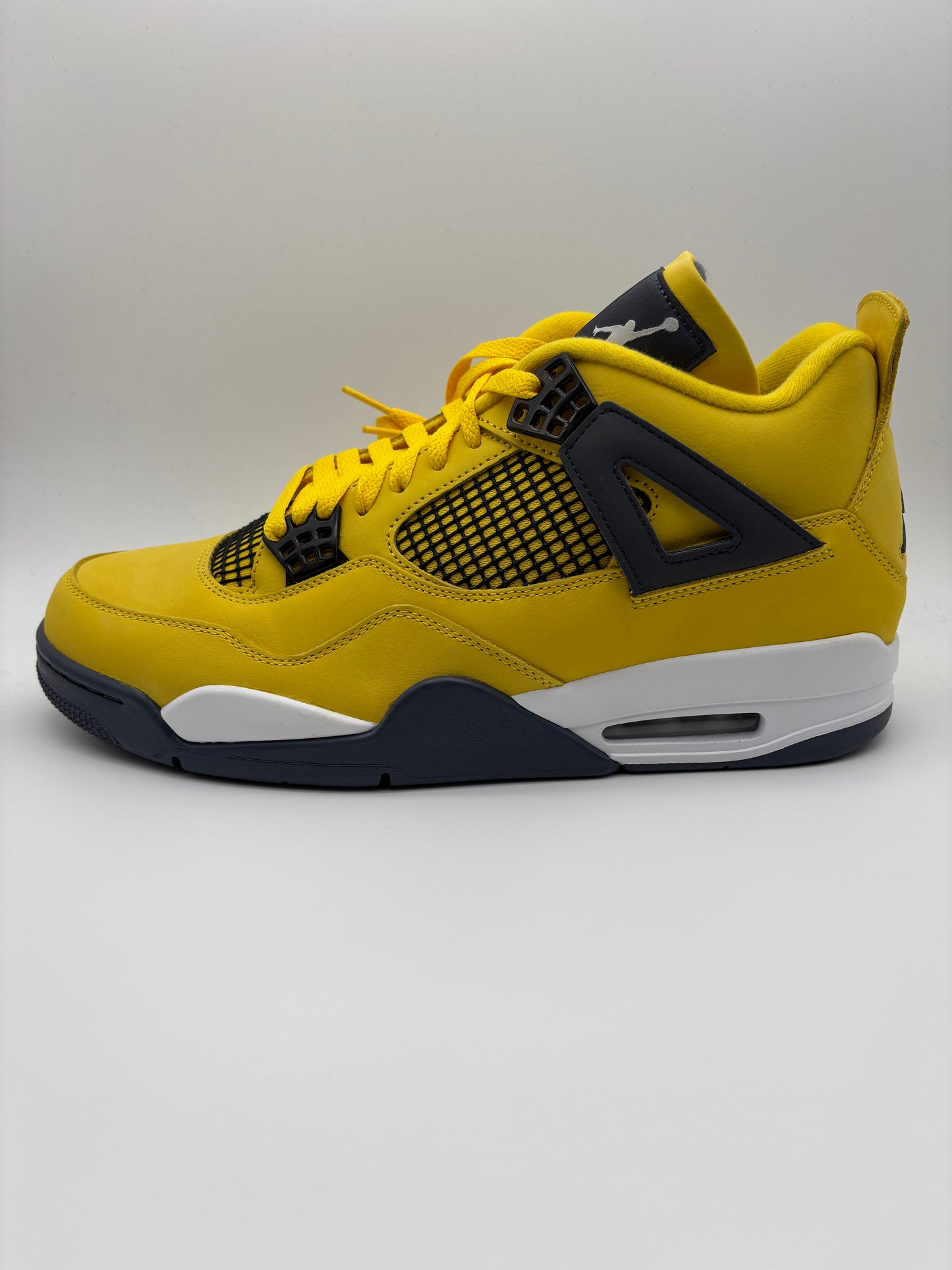 JORDAN 4 LIGHTNING