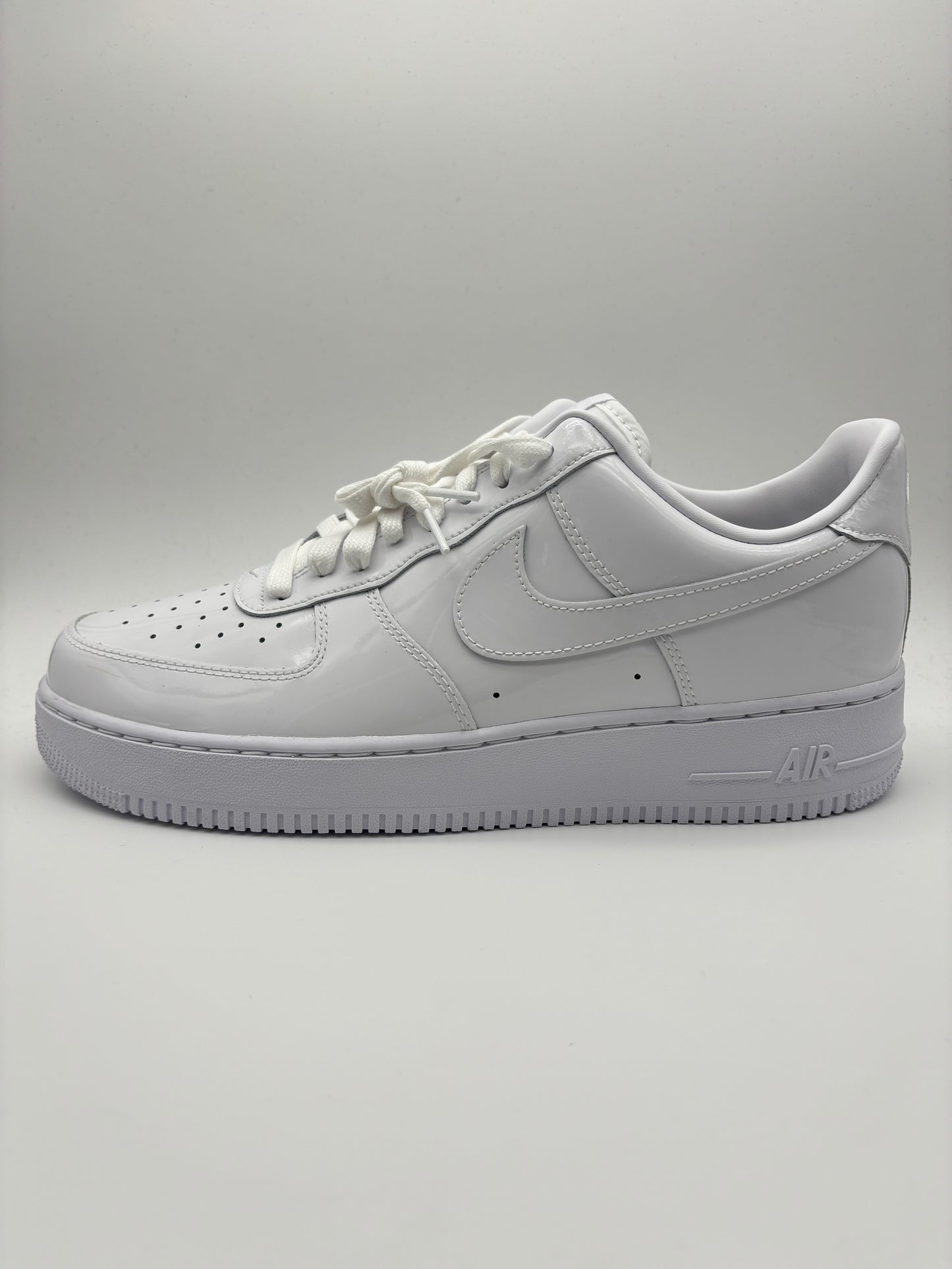 AIR FORCE 1 WHITE PATENT