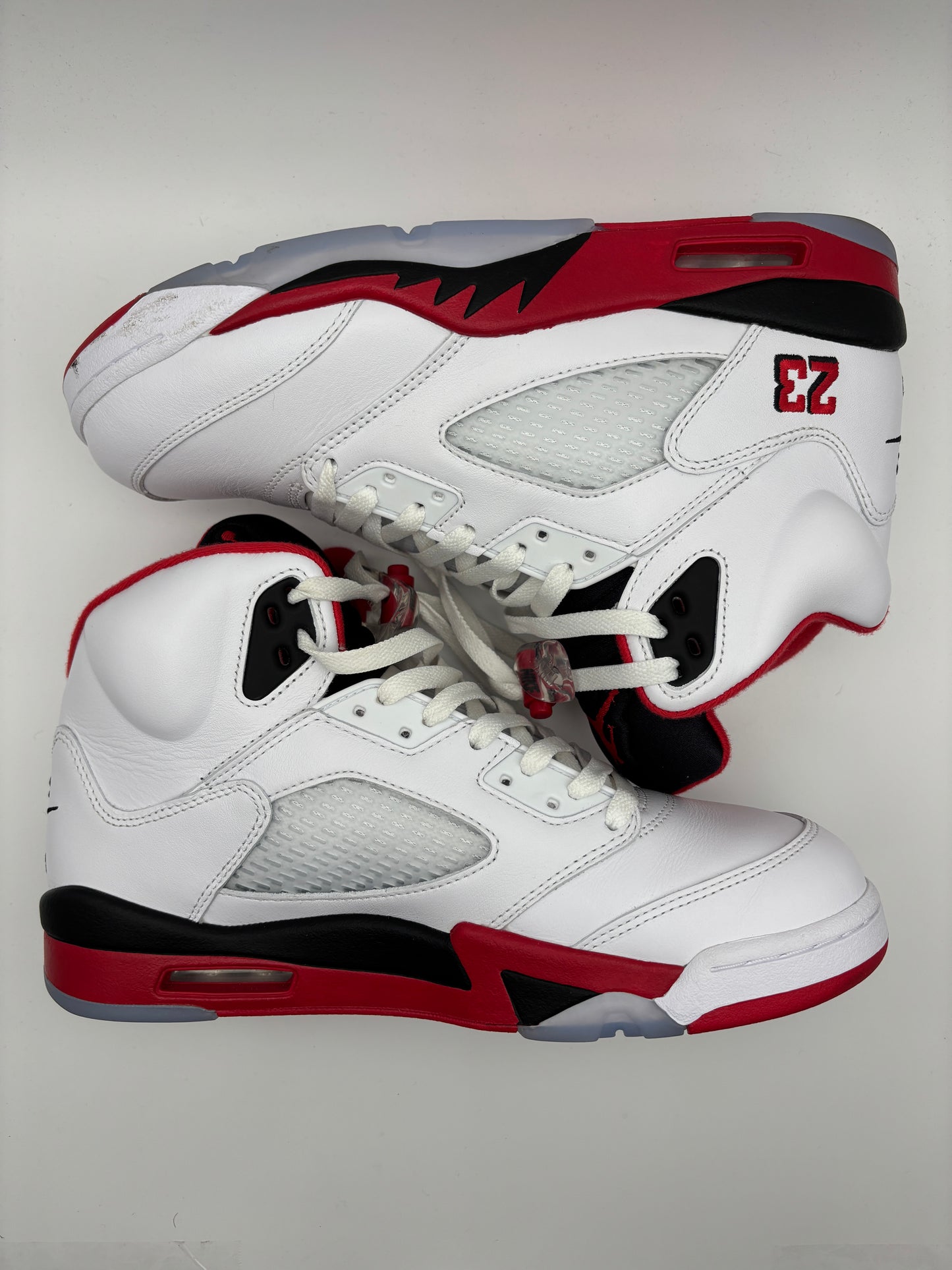 JORDAN 5 FIRE RED BLACK TONGUE