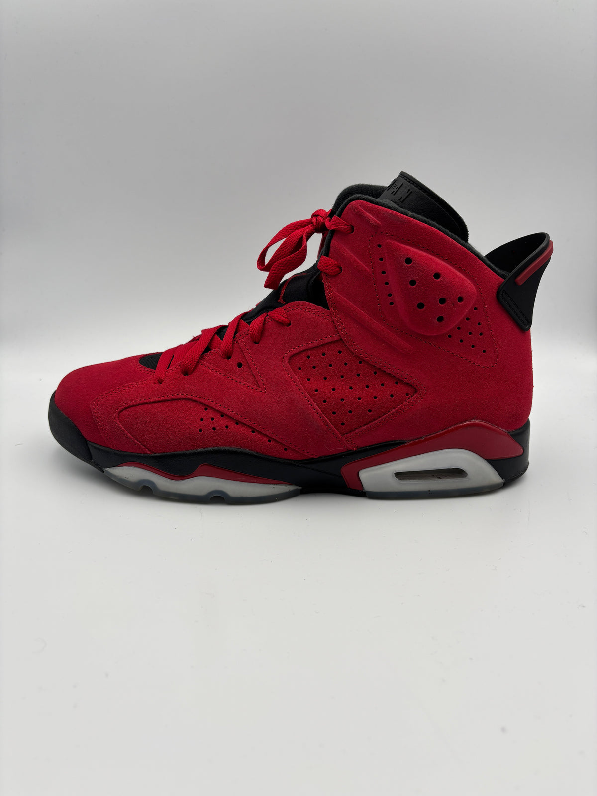 JORDAN 6 TORO BRAVO