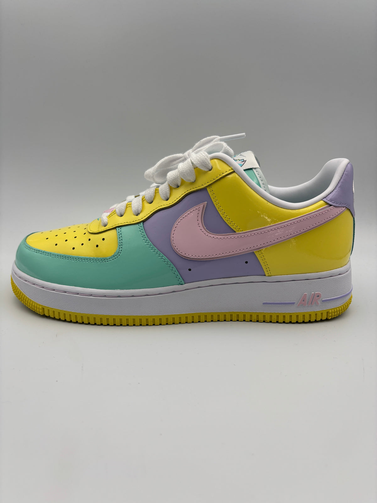 AIR FORCE 1 EASTER