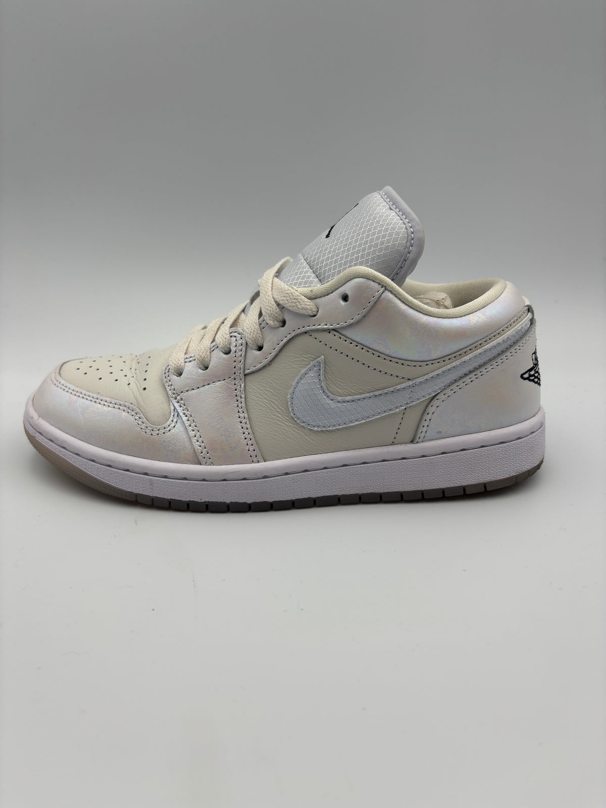 JORDAN 1 LOW YEAR OF THE SNAKE