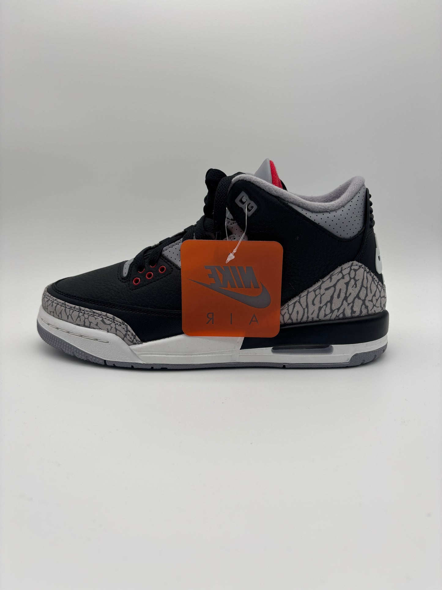 JORDAN 3 BLACK CEMENT (NEW)