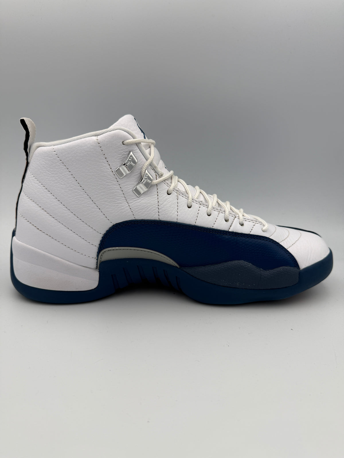 JORDAN 12 , FRENCH BLUE
